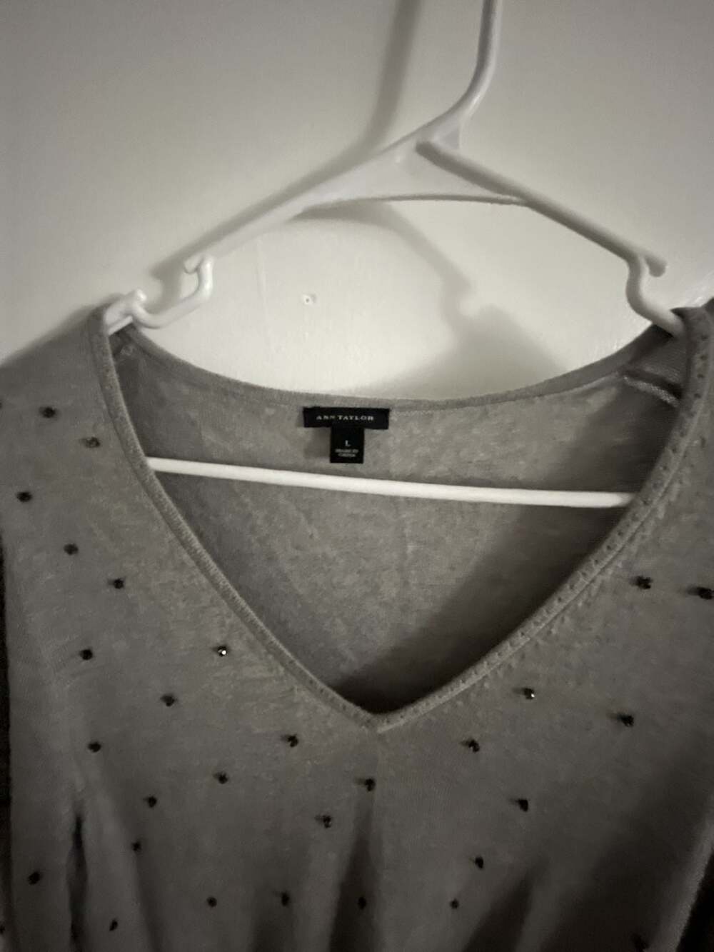 Ann Taylor Gray Long Sleeve V-Neck Embellished Studded Pullover Sweater